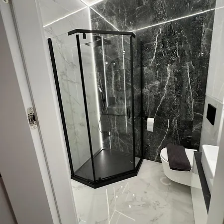 Dluga Homely Apartament, 2 Rooms, 24h Self Check-in Lejlighed